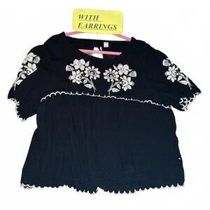 1X Whisp Embroidered Floral Blouse & Crystal Butterfly Earrings